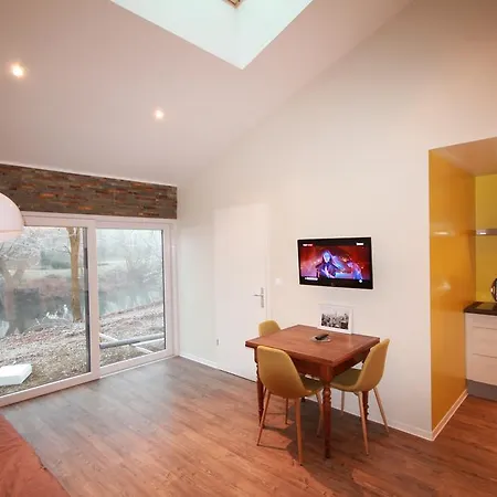 Les Bords De L'ill Апартаменты Ильяэзерн